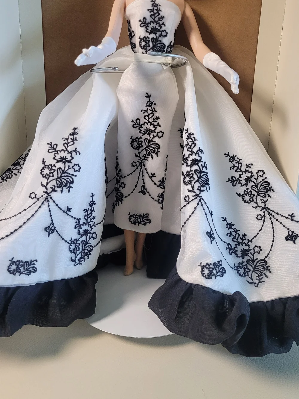 Vintage Barbie Collector Audrey Hepburn as Sabrina Doll 2012 Mattel No. X8277